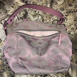 🛍SALE🛍Coach Signature Handbag Lavender